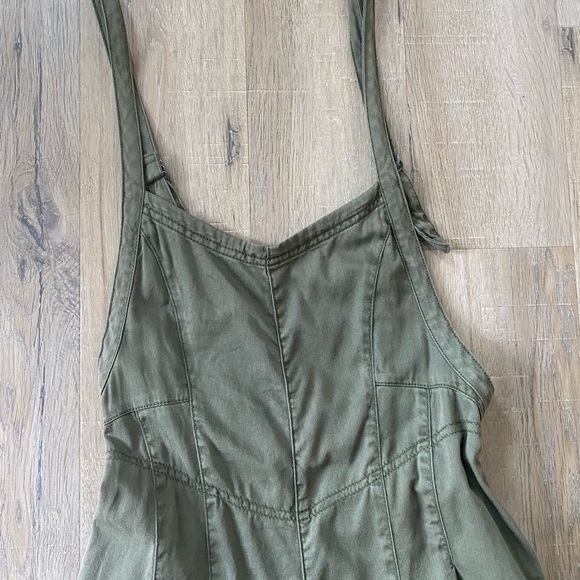 Aerie Sage Green Casual Overalls - Picture 12 of 12